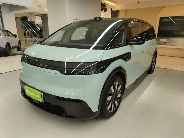 ZEEKR MIX 2024