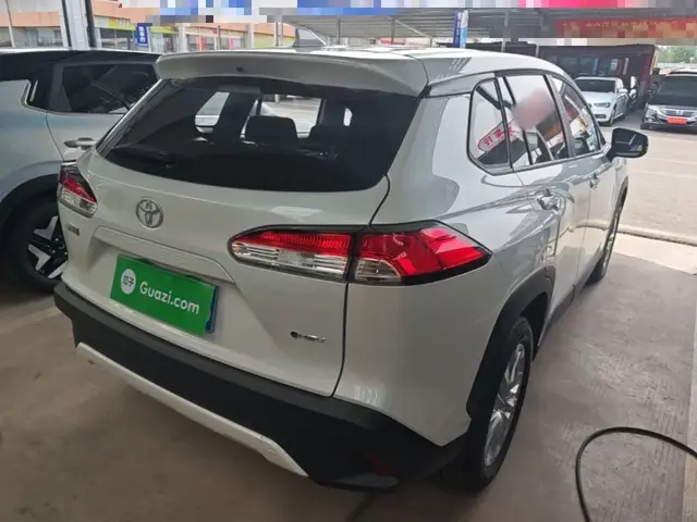 TOYOTA COROLLA CROSS 2025