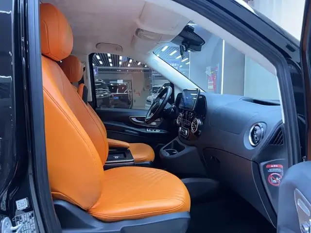 MERCEDES-BENZ VITO 2022