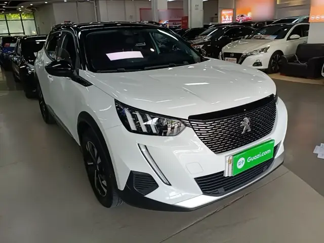 PEUGEOT 2008 2022