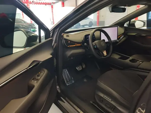 VOLKSWAGEN ID 2024