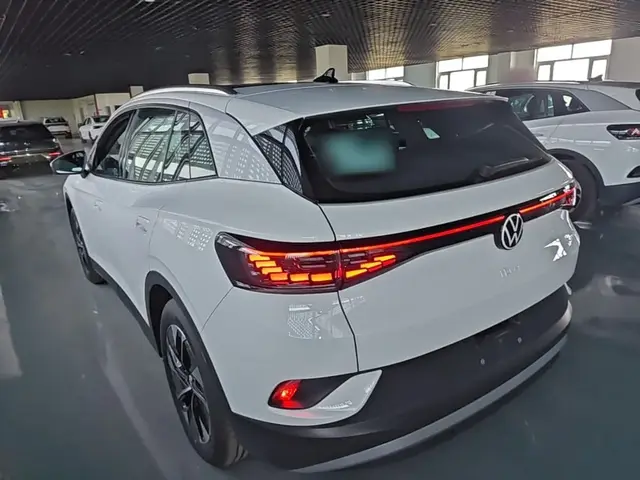 VOLKSWAGEN ID 2025
