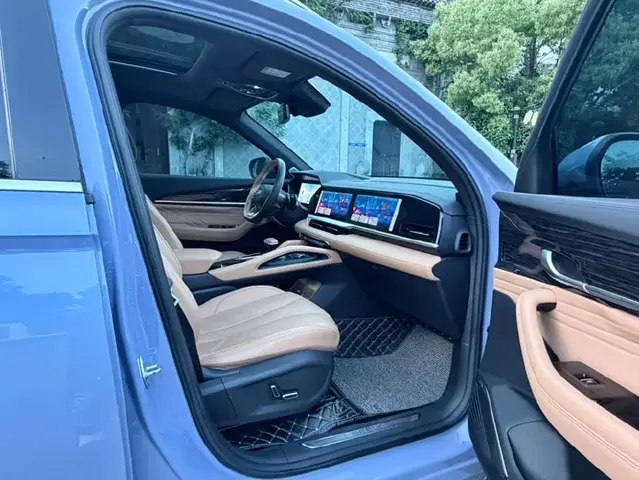 GEELY MONJARO 2022