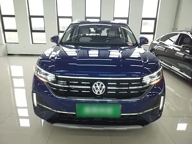VOLKSWAGEN TAYRON GTE PLUG-IN HYBRID 2022