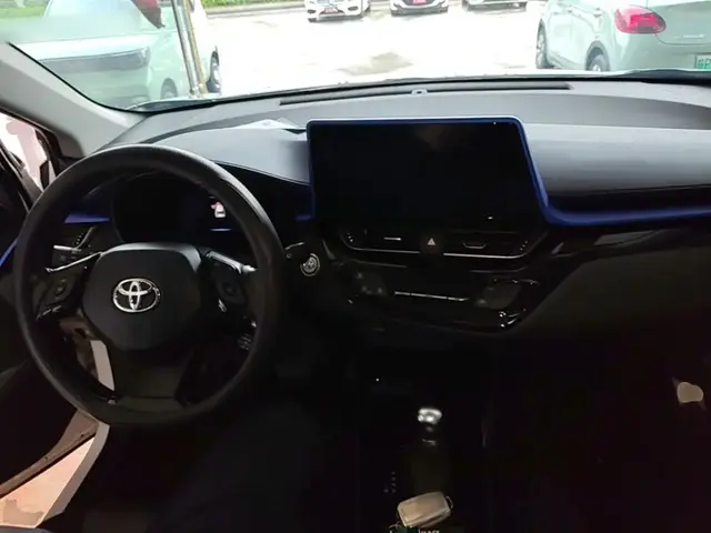 TOYOTA C-HR LUXURY 2023