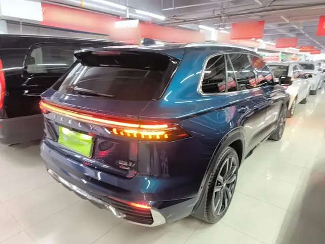 GEELY MONJARO 2021