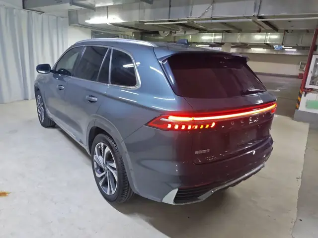 GEELY MONJARO 2021