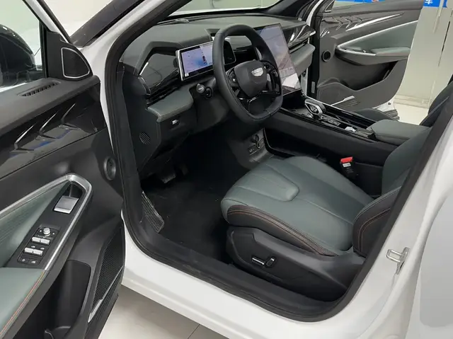 GEELY AUTO BOYUE COOL 2025