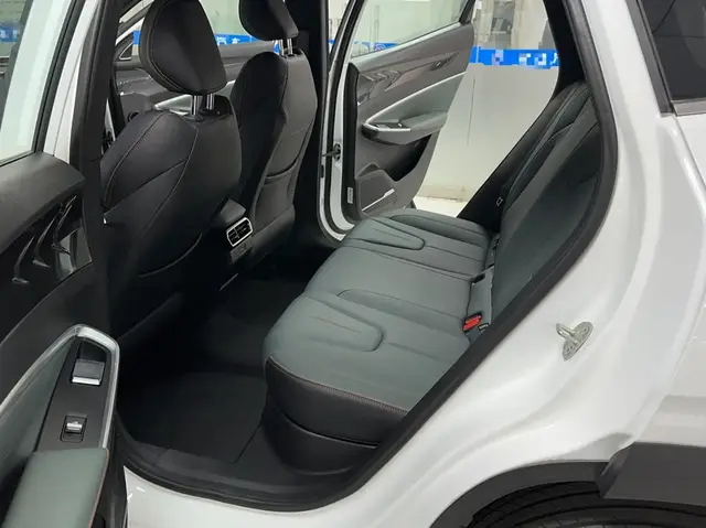 GEELY AUTO BOYUE COOL 2025