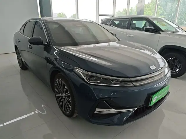 GEELY GALAXY A7 2025