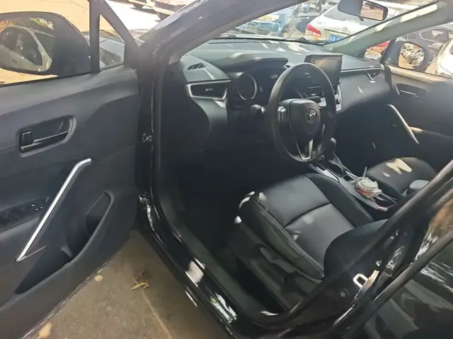 TOYOTA FRONTLANDER ELITE 2022
