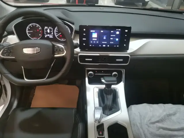 GEELY AUTO COOLRAY 2025