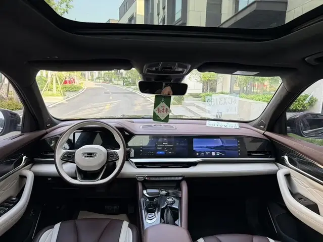 GEELY MONJARO 2021