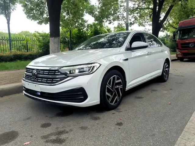 VOLKSWAGEN SAGITAR 2023