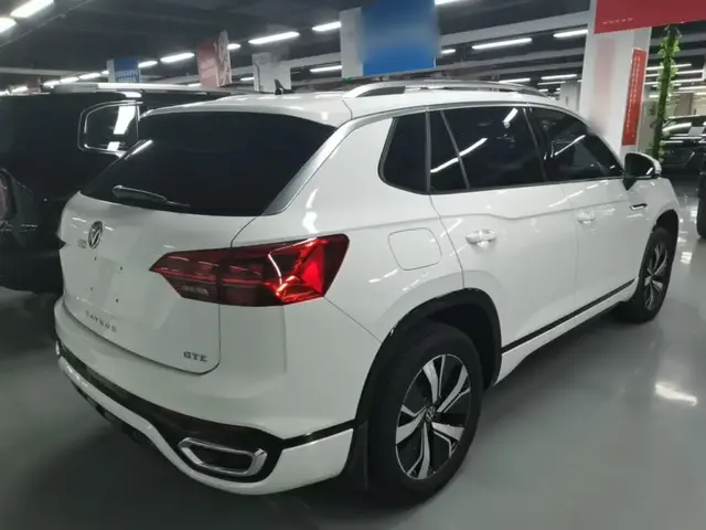 VOLKSWAGEN TAYRON LUXURY 2021