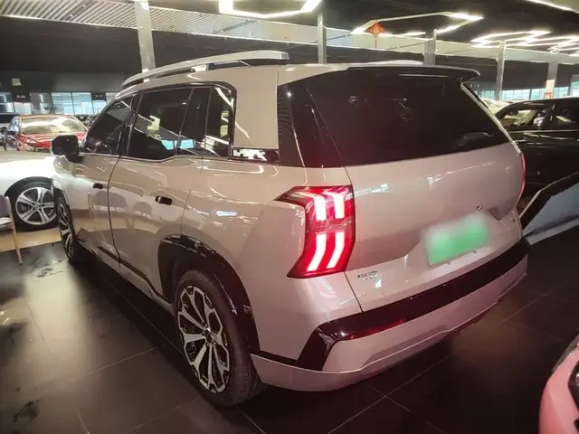 AION V PREMIUM 2024