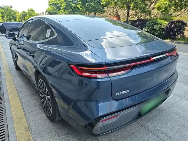 GEELY GALAXY STAR 8 2025