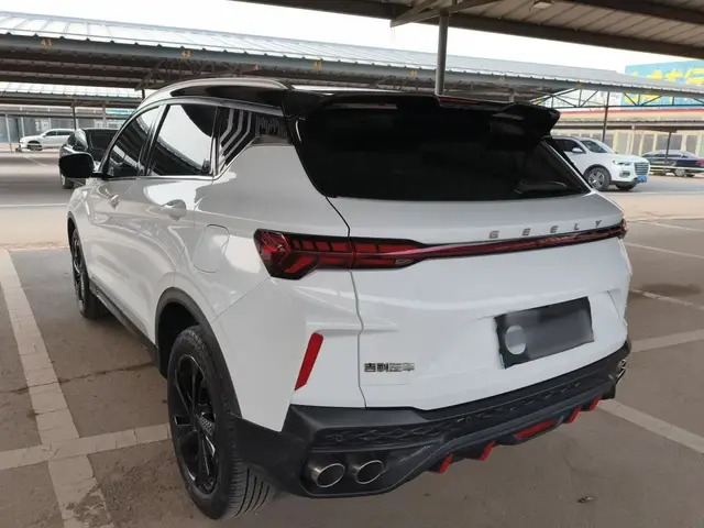 GEELY COOLRAY 2022