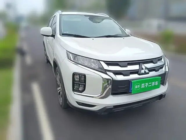 MITSUBISHI ASX 2022