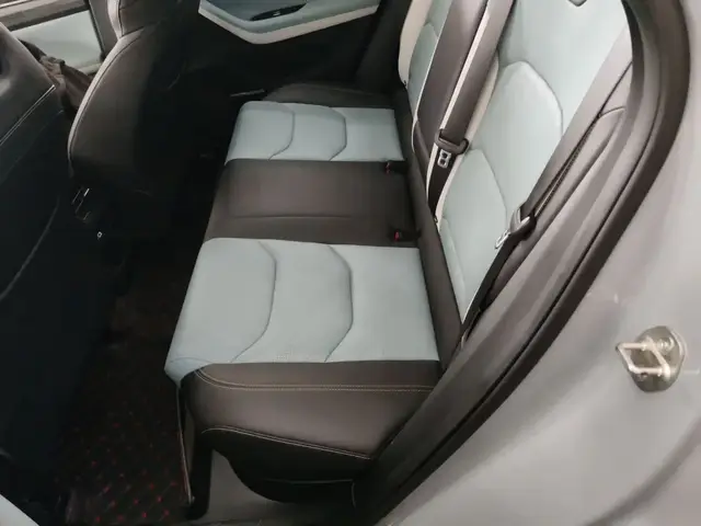 GEELY AUTO EMGRAND S 2022
