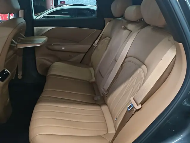 DONGFENG AEOLUS L8 2025