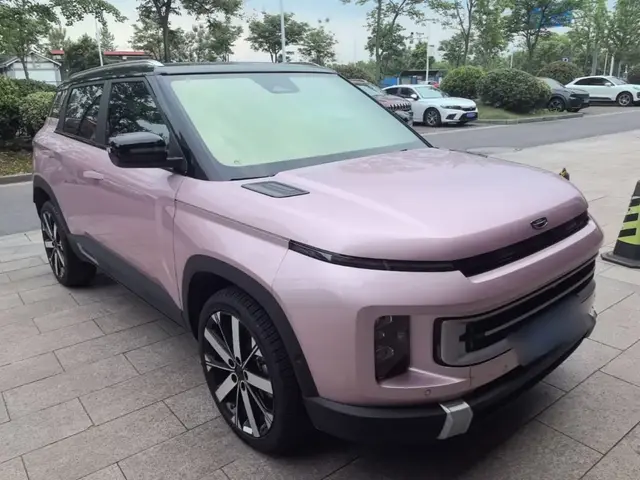 GEELY ICON 2022