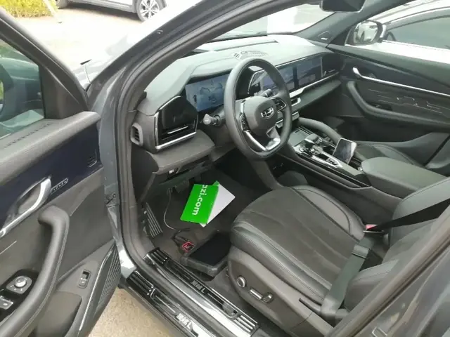 GEELY MONJARO 2022