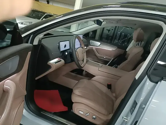 LEAPMOTOR C11 PRESTIGE 2025