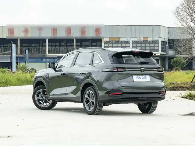 CHANGAN CS75PLUS 2025