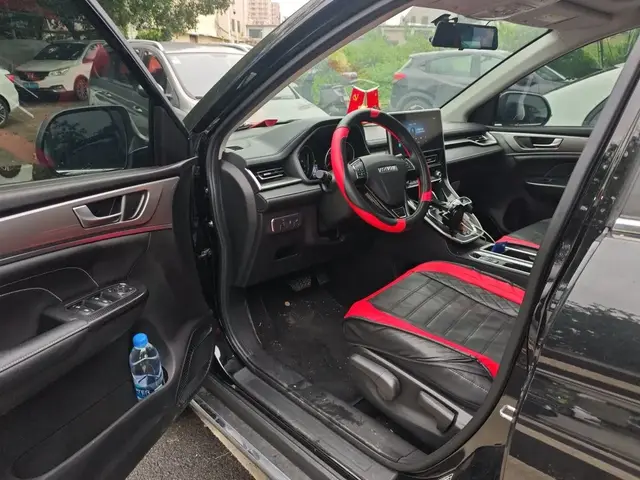 HAVAL M6 LUXURY 2022