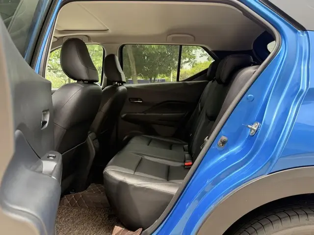 NISSAN KICKS LUXURY 2022