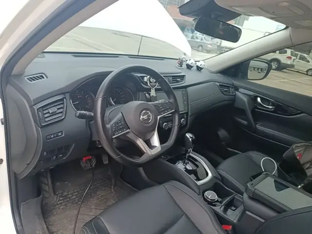 NISSAN X-TRAIL 2022