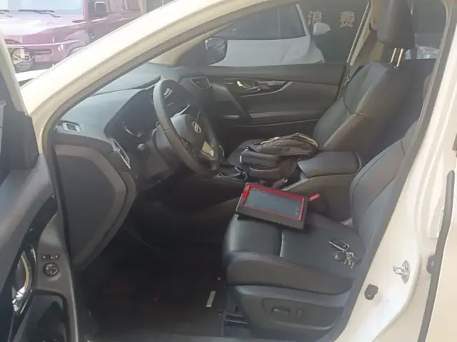 NISSAN QASHQAI 2023
