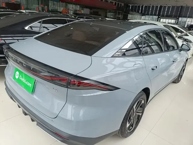 GEELY GALAXY L6 2023