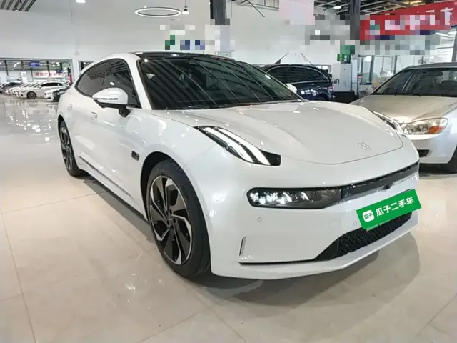 ZEEKR 001 2022