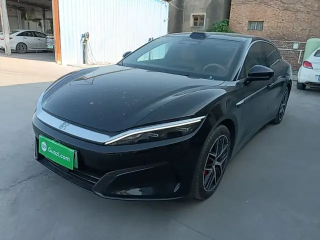 BYD HAN L 2025