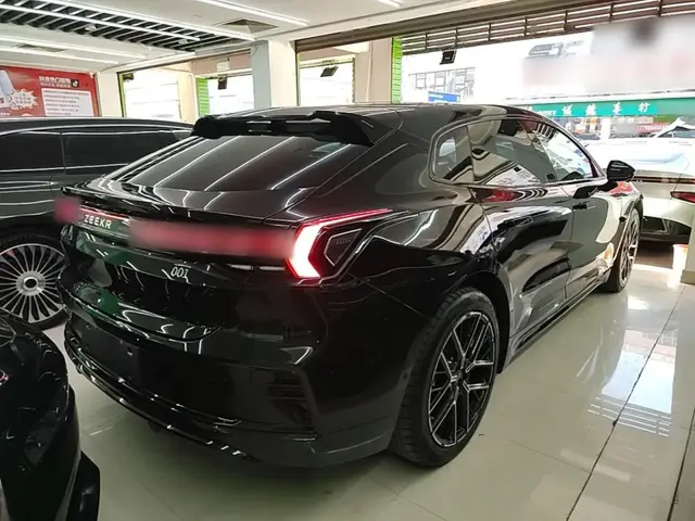 ZEEKR 001 2026