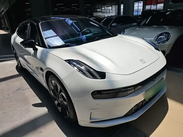 ZEEKR 001 2022