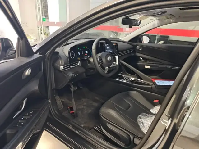 HYUNDAI ELANTRA ELITE 2026