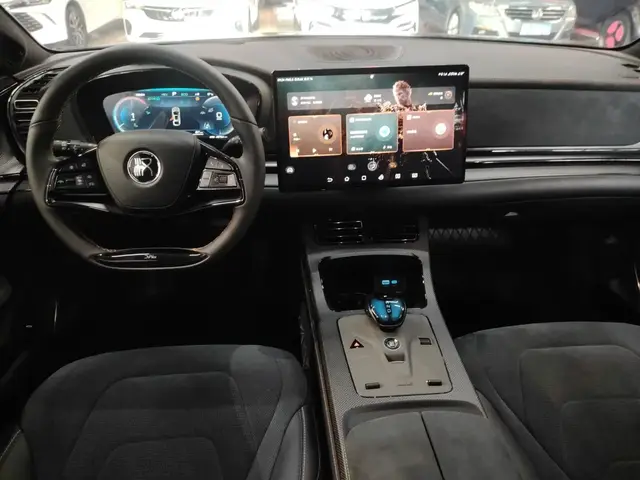 BYD HAN 2023