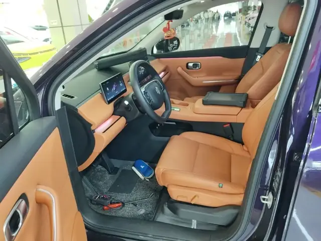 LEAPMOTOR C16 2024