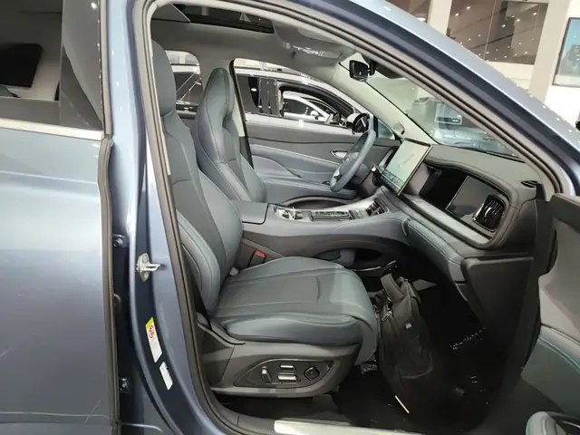 BYD SEALION DM-I SEALION 07 DM-I 2025