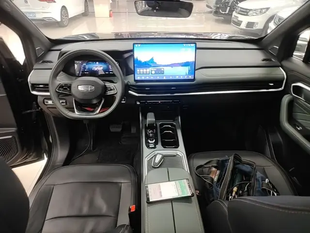 GEELY HAOYUE L 2024