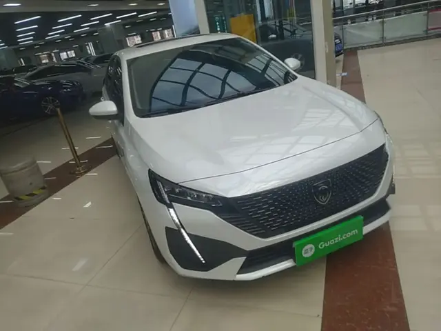 PEUGEOT 408 2022