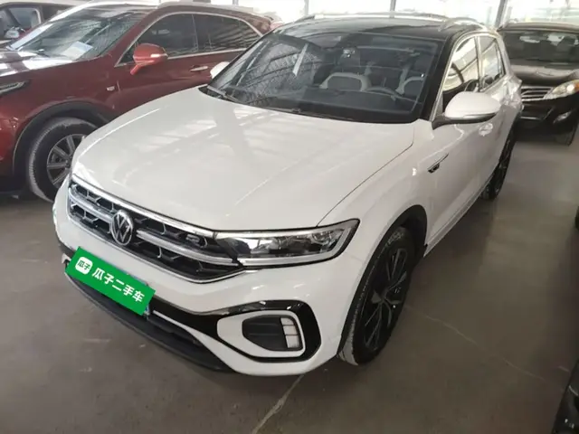 VOLKSWAGEN T-ROC 2023