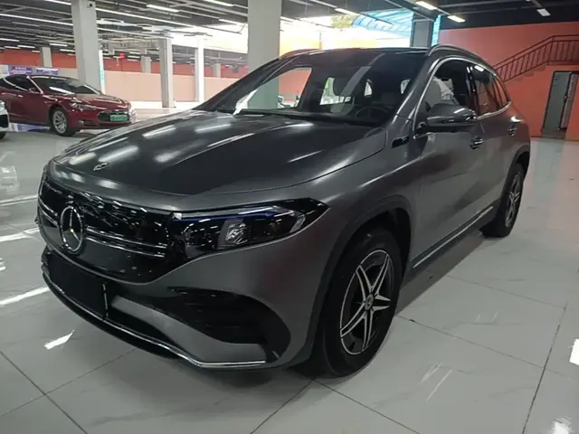 MERCEDES-BENZ EQA 2021