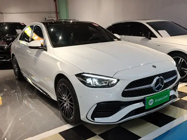 MERCEDES-BENZ C-CLASS 2023