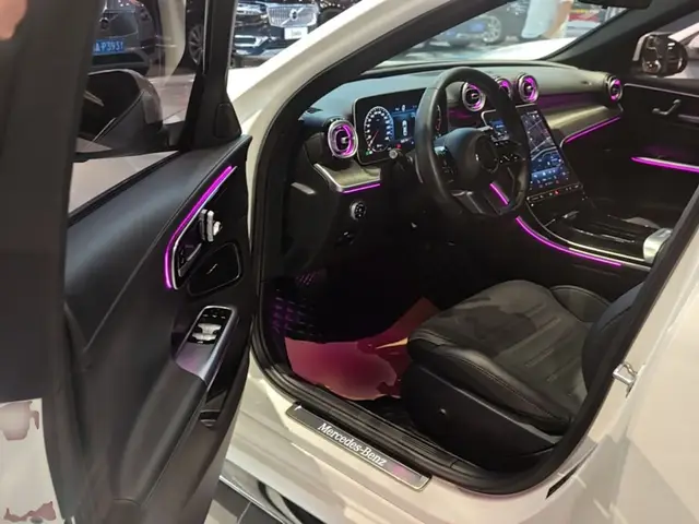 MERCEDES-BENZ C-CLASS 2023