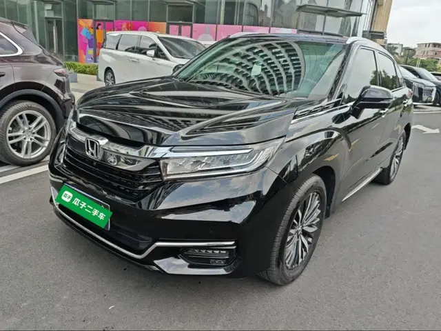 HONDA AVANCIER 2022