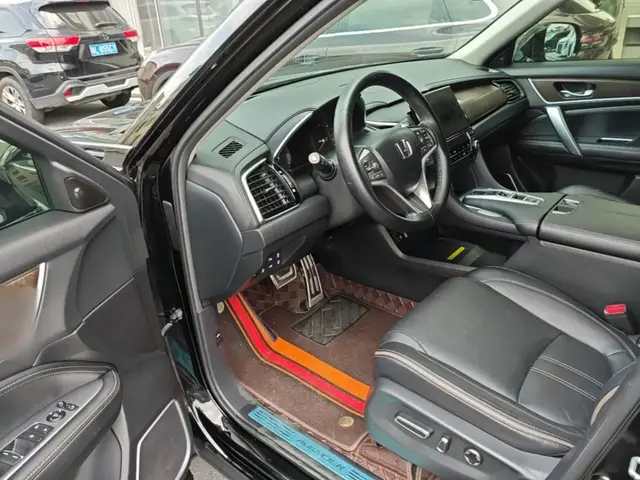 HONDA AVANCIER 2022